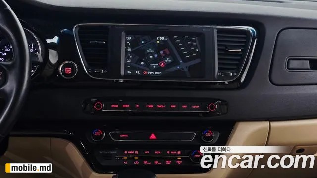 2019 Kia Canival — photo 13
