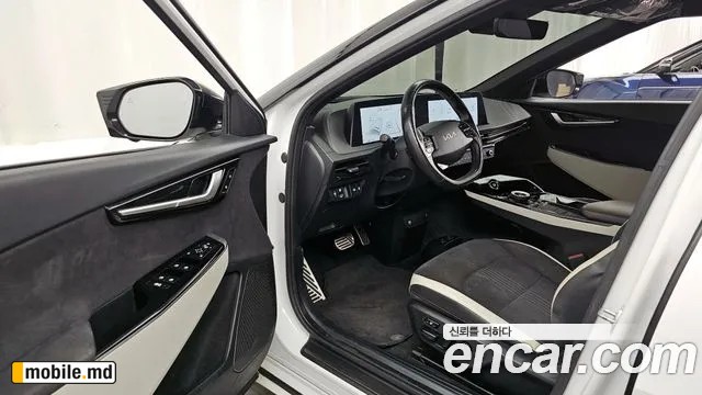 2024 Kia EV6 — photo 10