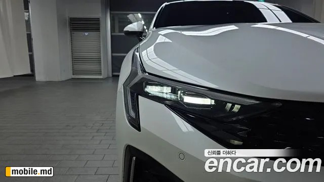 2025 Kia K5 — photo 23