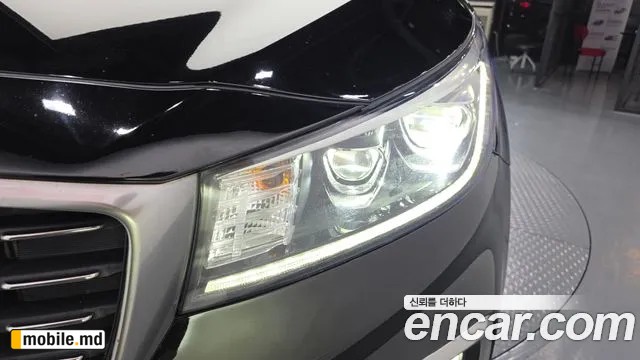 2019 Kia Canival — photo 22