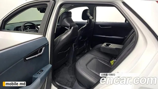 2024 Kia Niro — photo 12