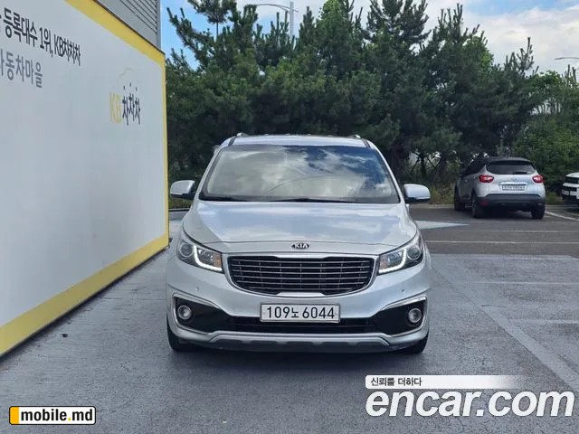 2018 Kia Canival — photo 3