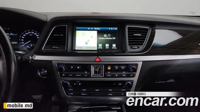 2018 Genesis G80 — photo 12