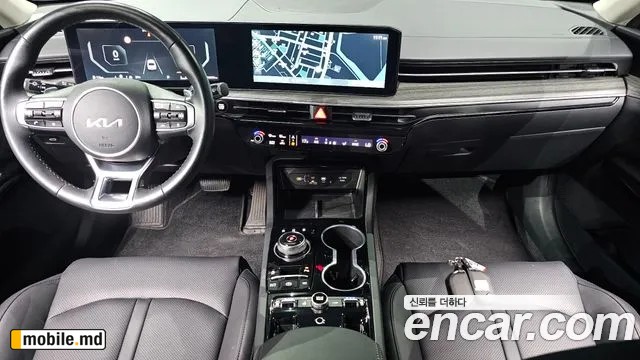 2025 Kia K5 — photo 7