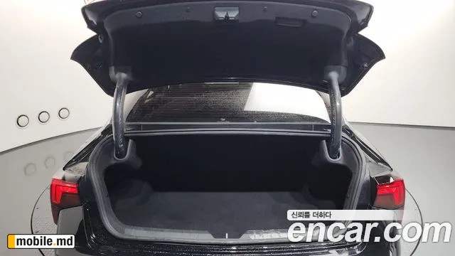 2025 Kia K5 — photo 18