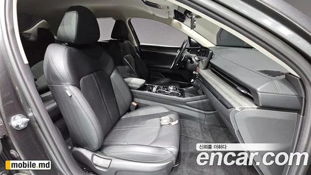 2025 Kia K5 — photo 10