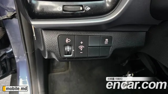 2018 Kia Stonic — photo 30