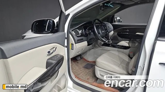 2019 Kia Canival — photo 10