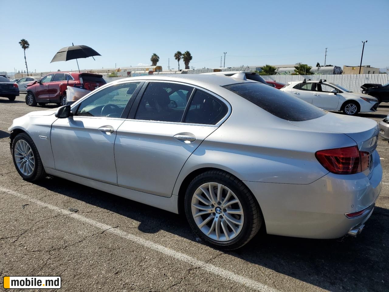 2015 BMW 528 Xi — photo 2