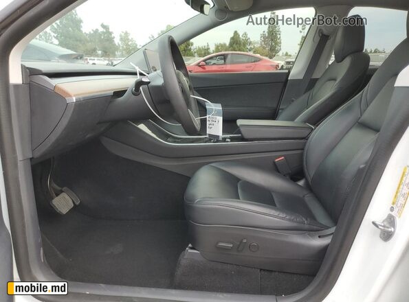 2020 Tesla Model Y — photo 7