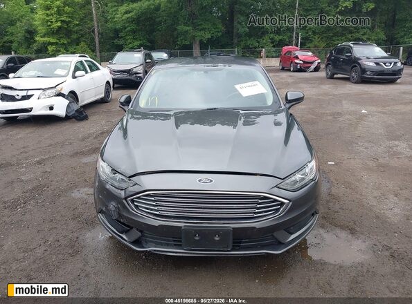 2017 Ford Fusion — photo 12
