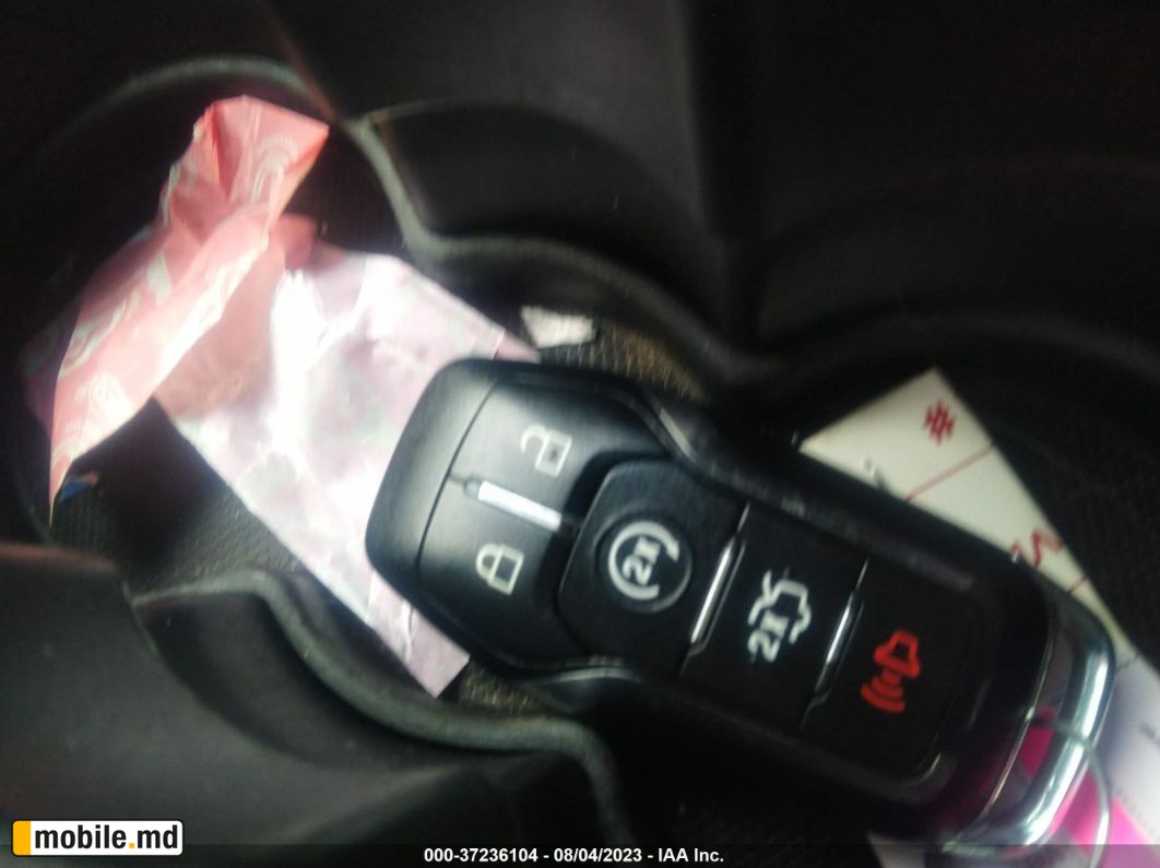 2016 Lincoln MKZ — photo 11