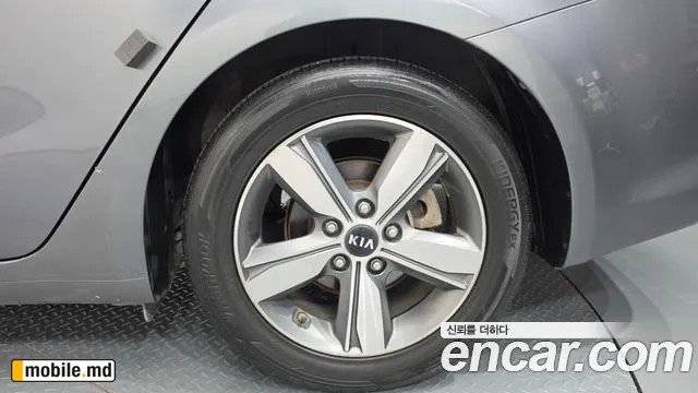 2016 Kia K3 — photo 21