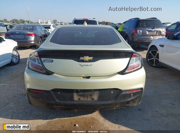 2017 Chevrolet Volt — photo 16