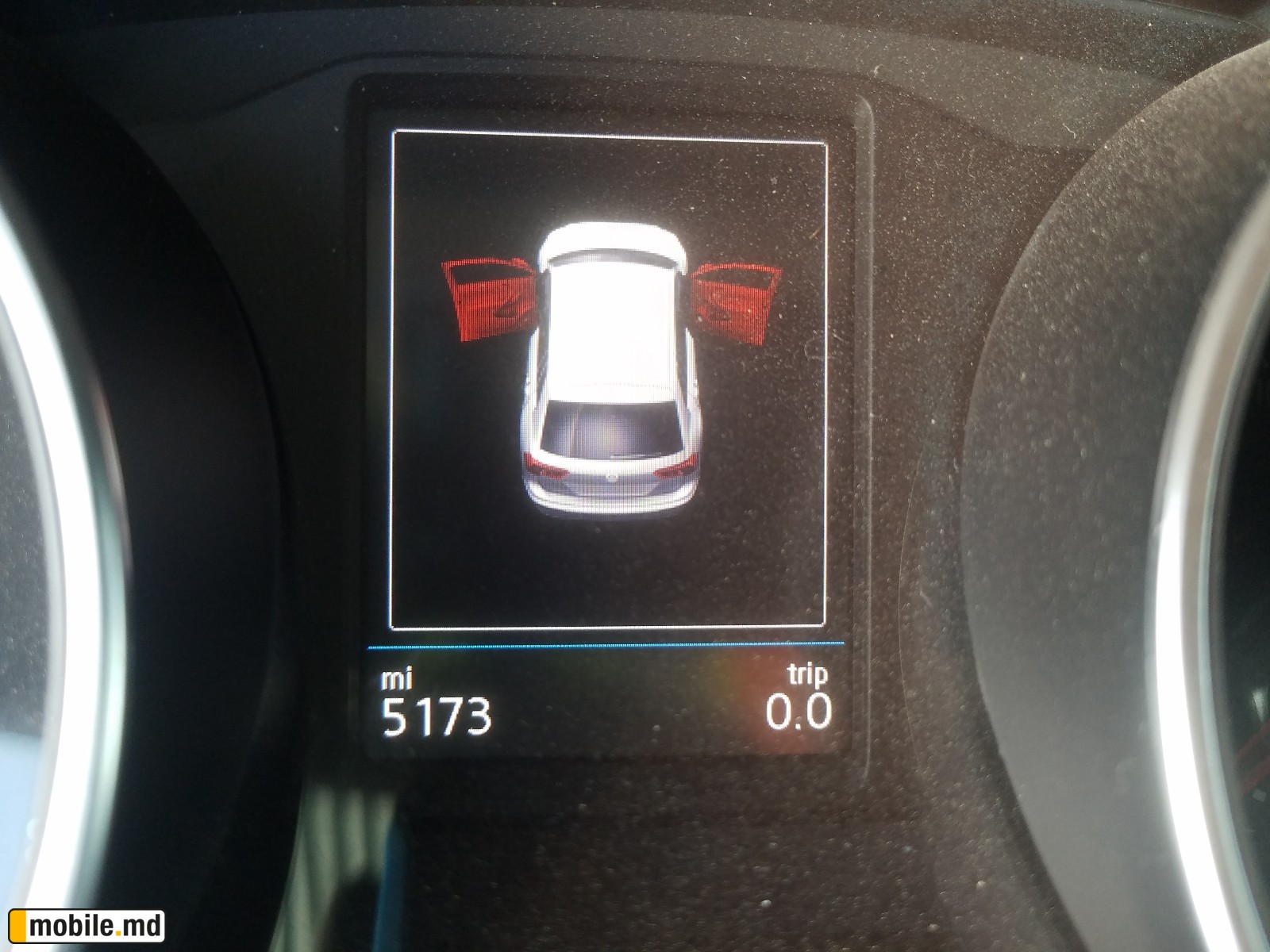 2020 Volkswagen Tiguan — photo 8