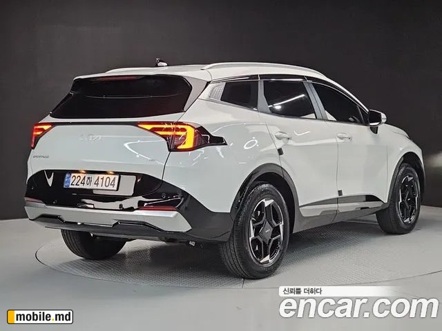 2025 Kia Sportage — photo 4