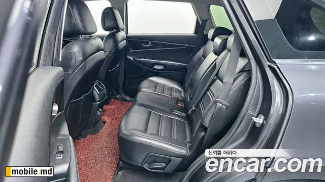 2016 Kia Sorento — photo 11