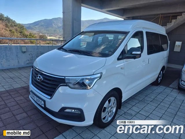 2019 Hyundai Starex — photo 2