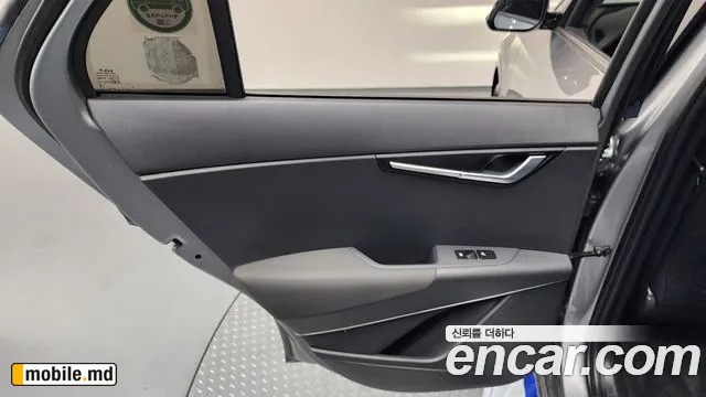 2024 Kia Niro — photo 25