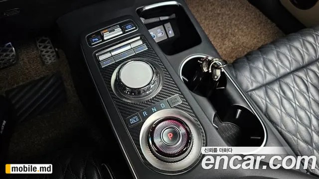 2021 Genesis GV70 — photo 9