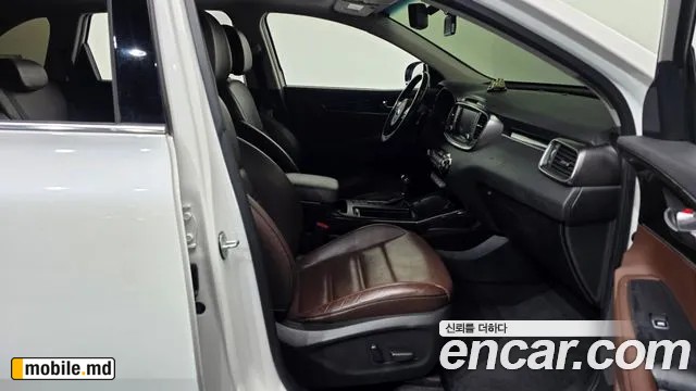 2016 Kia Sorento — photo 11