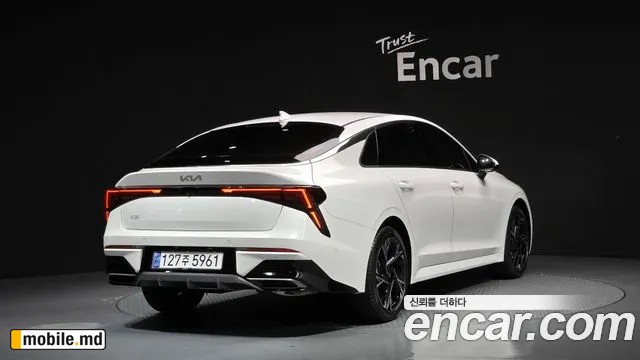 2025 Kia K5 — photo 2