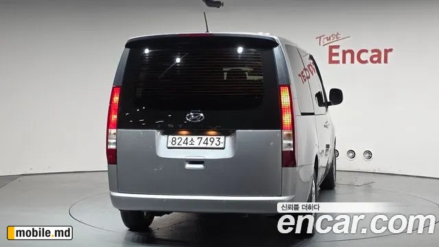 2022 Hyundai Staria — photo 4