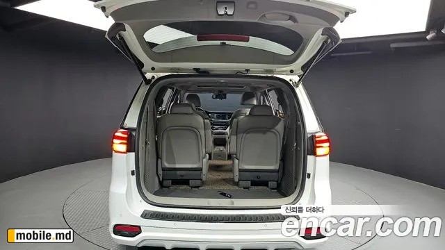 2019 Kia Canival — photo 20