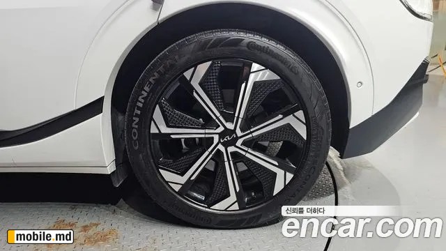 2023 Kia EV6 — photo 21
