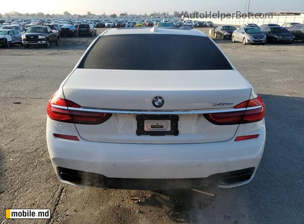 2017 BMW 740 Xe — photo 6