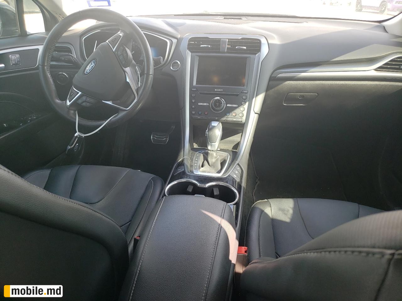 2016 Ford Fusion — photo 8