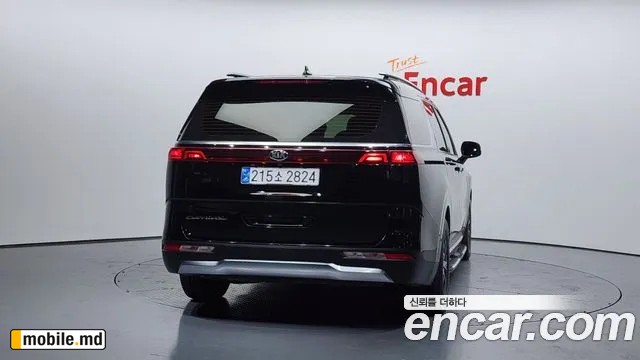 2021 Kia Canival — photo 4