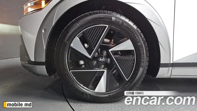 2025 Hyundai IONIQ — photo 5