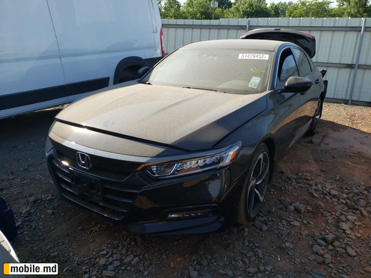 2018 Honda Accord — photo 2
