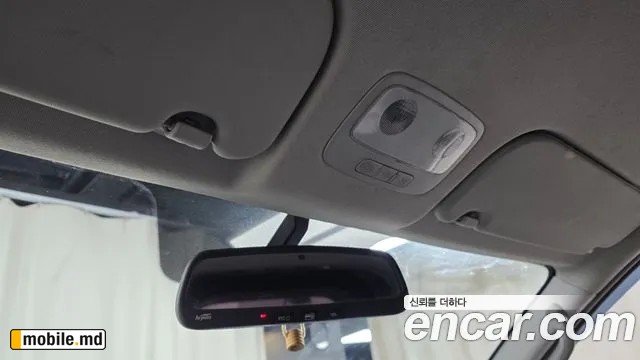 2017 Hyundai Starex — photo 18