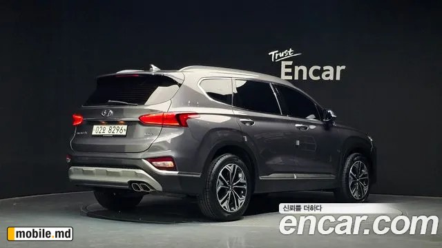 2019 Hyundai Santafe — photo 2