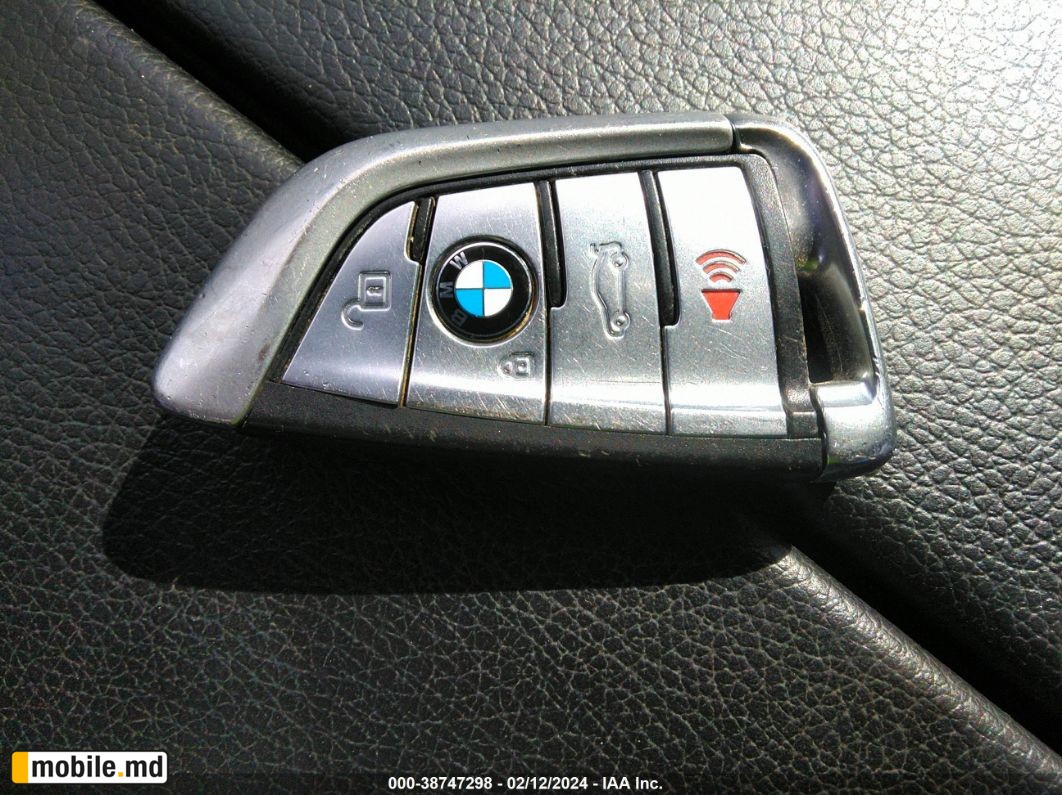 2017 BMW 530I Xdrive — photo 11