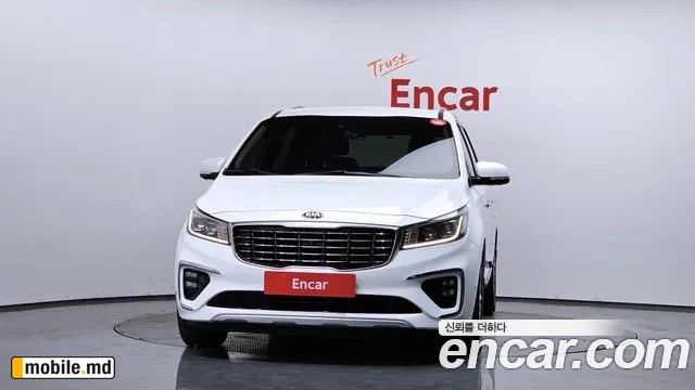 2019 Kia Canival — photo 3