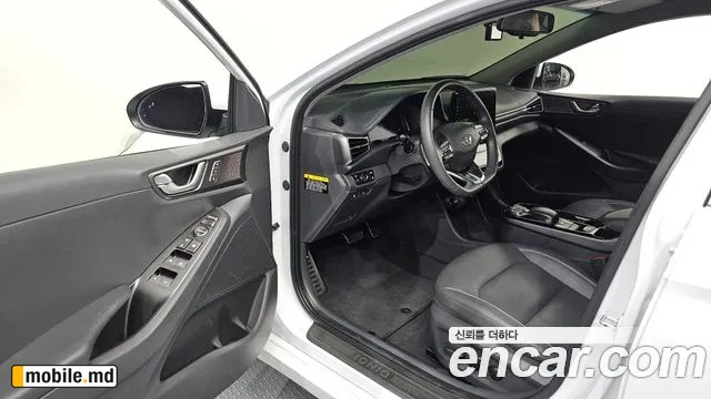2020 Hyundai IONIQ — photo 10