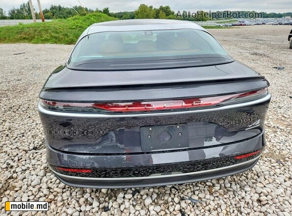 2022 Lucid Air — photo 6