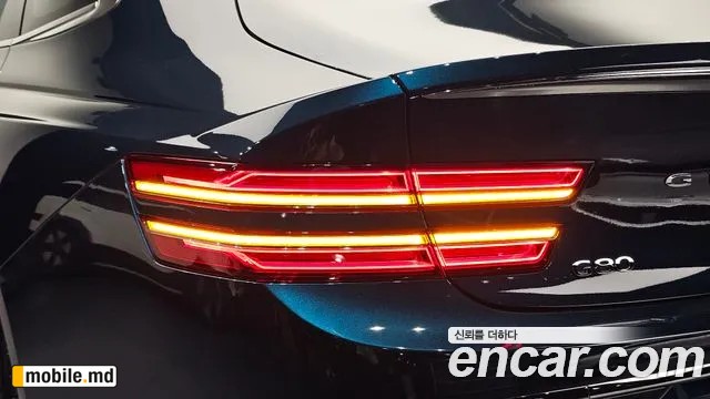 2025 Genesis G80 — photo 23