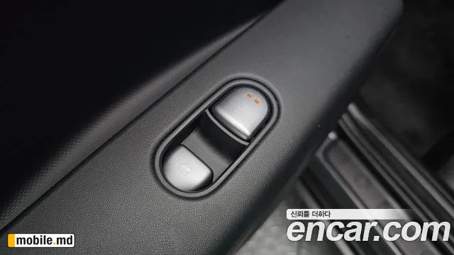 2025 Hyundai IONIQ — photo 30