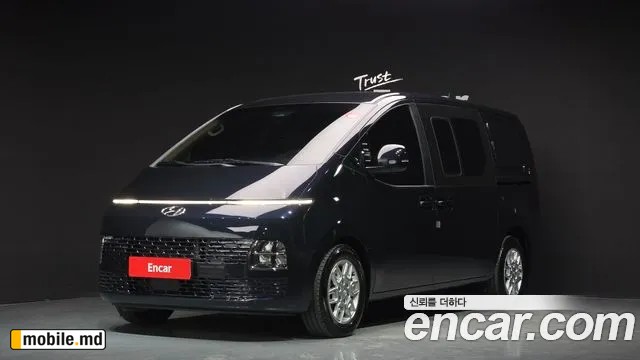 2023 Hyundai Staria