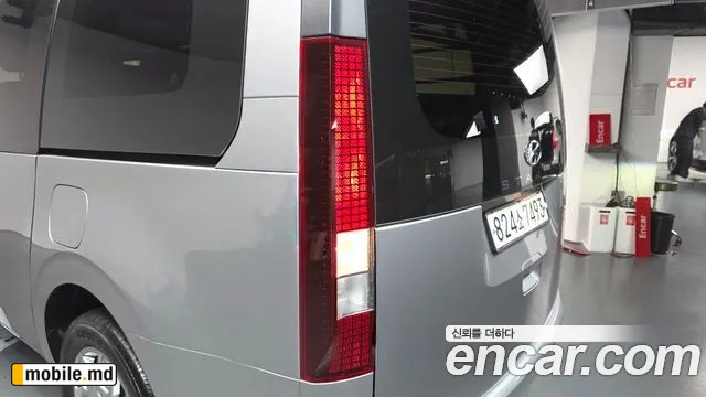 2022 Hyundai Staria — photo 23