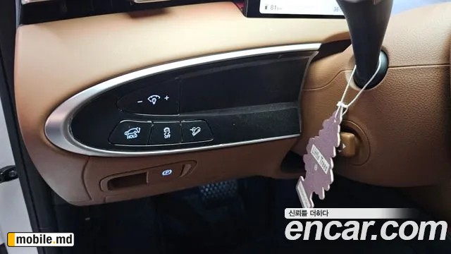 2025 Genesis GV70 — photo 35