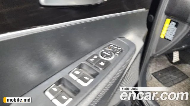 2019 Kia Sorento — photo 32