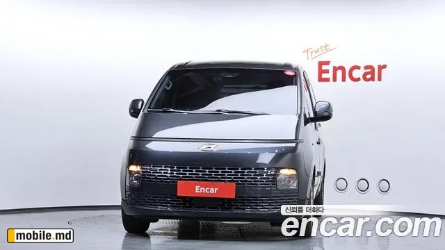 2022 Hyundai Staria — photo 3