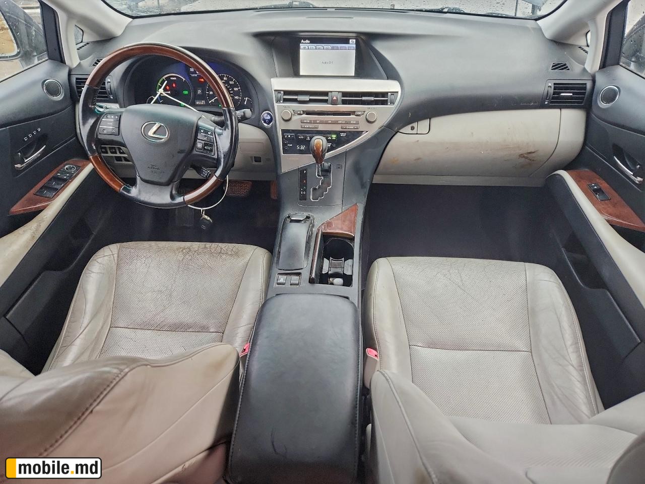 2011 Lexus RX — photo 8