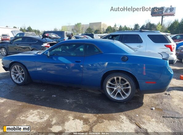 2020 Dodge Challenger — photo 15