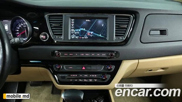 2020 Kia Canival — photo 18